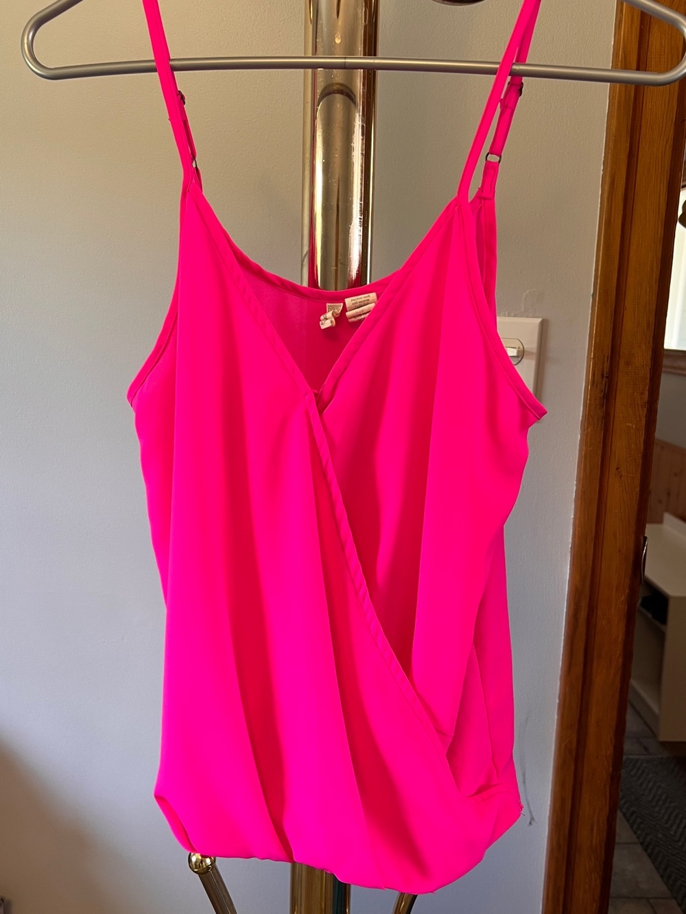 Women's Pink Sleeveless Top size S 
Like new